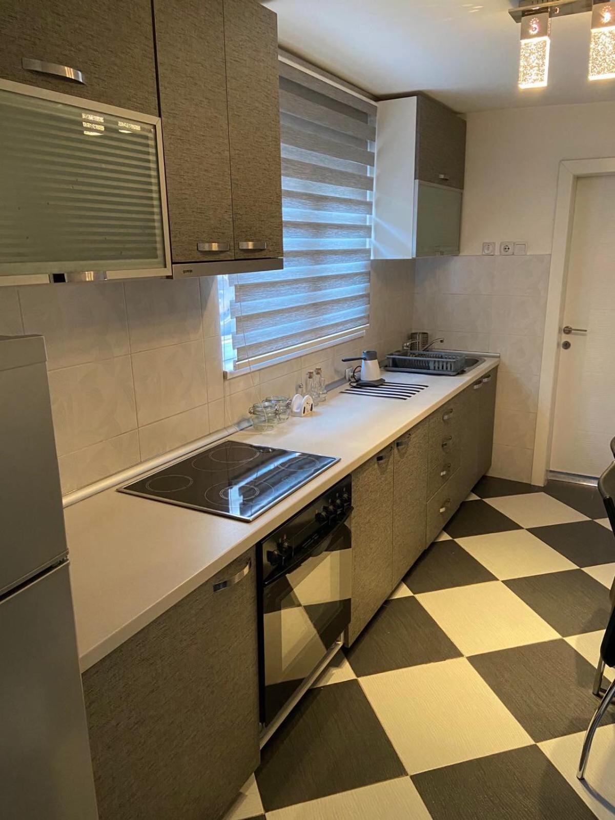 Downtown Apartment Nis Exterior foto